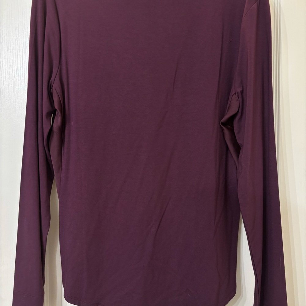 White House Black Market V-Neck Long Sleeve Top - Cabernet - Picture 2 of 2